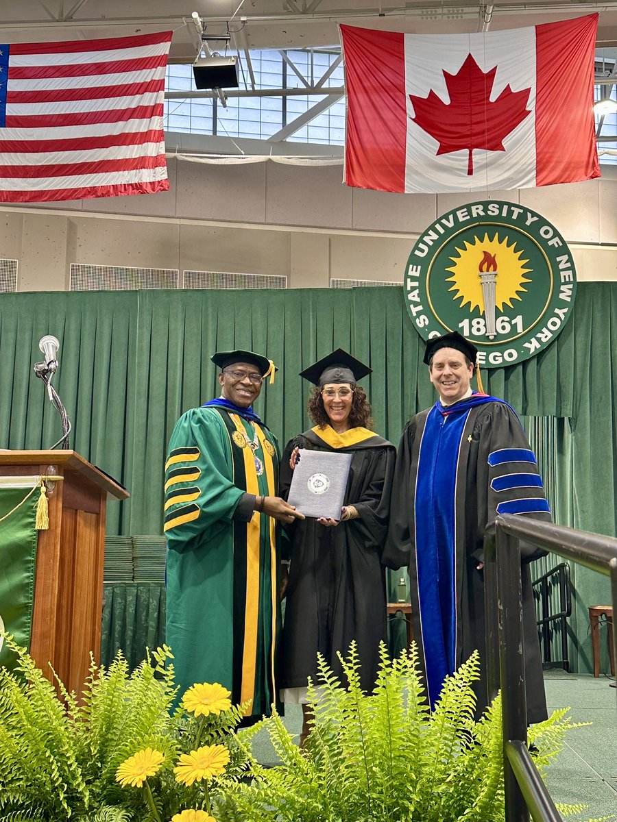 SUNY Oswego (@sunyoswego) on Twitter photo Congrats to the Class of 2025! ๐ And a huge thank you to our commencement speakers Erastus Ekitela Lokaale, <a href="/ConSchwartz/">Constance Schwartz-Morini</a> โ90, and <a href="/lindacohn/">Linda Cohn</a> โ81 โ both of whom also received honorary degrees. ๐๐ Congrats to the Class of 2025! ๐ And a huge thank you to our commencement speakers Erastus Ekitela Lokaale, <a href="/ConSchwartz/">Constance Schwartz-Morini</a> โ90, and <a href="/lindacohn/">Linda Cohn</a> โ81 โ both of whom also received honorary degrees. ๐๐