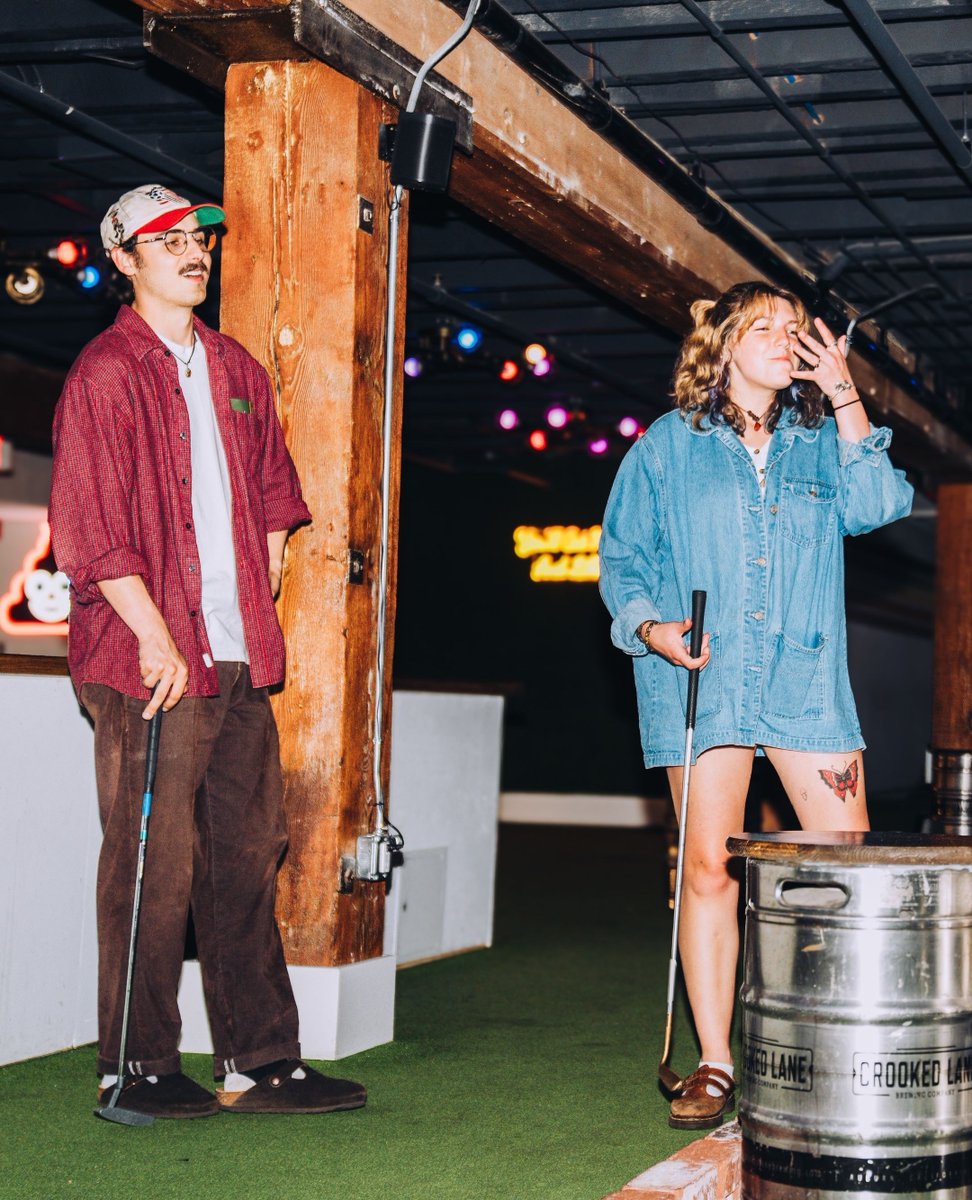 Tipsy Putt tweet media