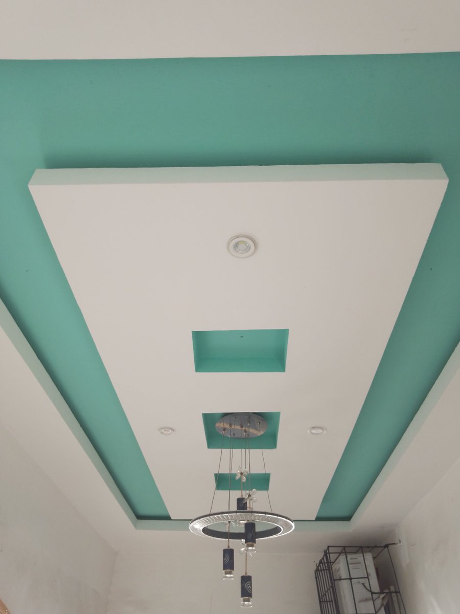 Benjamin6747's tweet image. These was what kept me and my brother busy last weekend.
Incase you don't know, I'm into painting and interior decor.
