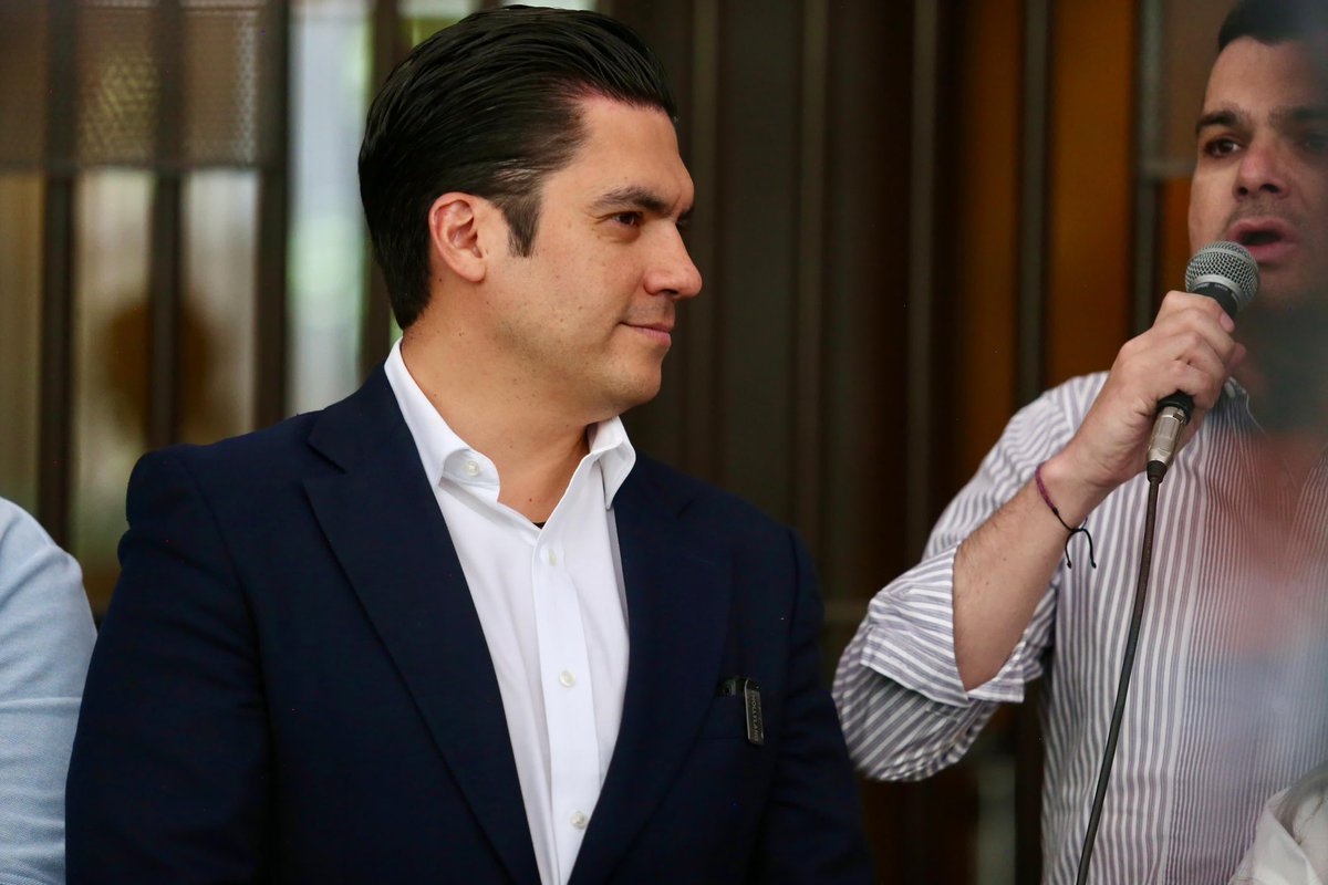 Jorge Romero Herrera (@jorgerohe) on Twitter photo Hoy estuve en la <a href="/SRE_mx/">Relaciones Exteriores</a> solicitando respuestas: ¿Por qué le revocaron la visa a la gobernadora Marina del Pilar? 🛂
Las y los mexicanos merecemos claridad y transparencia. Hoy estuve en la <a href="/SRE_mx/">Relaciones Exteriores</a> solicitando respuestas: ¿Por qué le revocaron la visa a la gobernadora Marina del Pilar? 🛂
Las y los mexicanos merecemos claridad y transparencia.