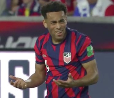 USMNTOtaku's tweet image. USWNT’s fans hating on the men’s team will forever be weird.

"One Nation One Team" apparently.