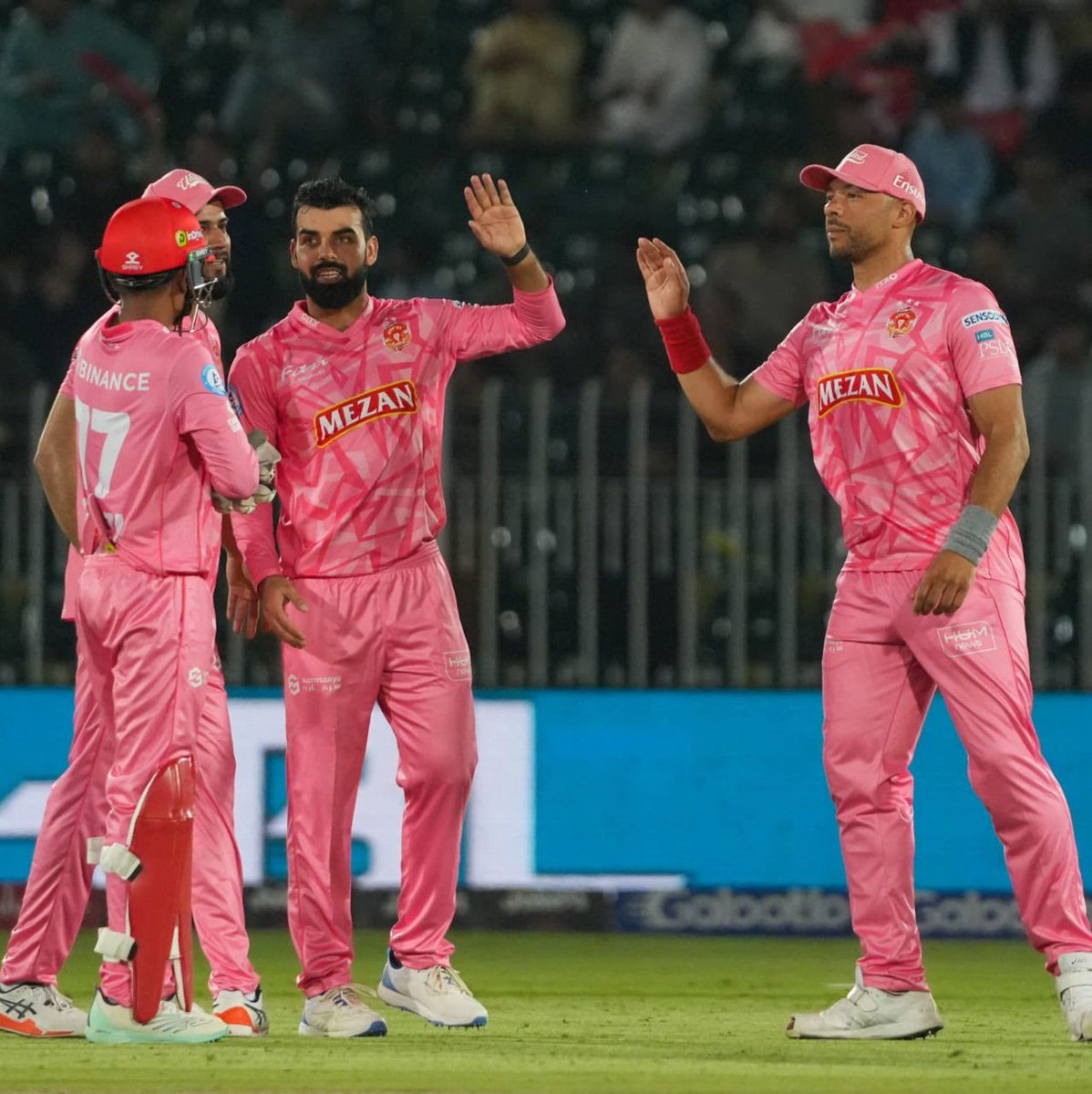 Shadab Khan (@76shadabkhan) on Twitter photo We wore pink today in support of a cause close to our hearts. This win is dedicated to all the fighters, survivors, and those battling breast cancer. You inspire us.
#UnitedWeWin <a href="/IsbUnited/">Islamabad United</a> We wore pink today in support of a cause close to our hearts. This win is dedicated to all the fighters, survivors, and those battling breast cancer. You inspire us.
#UnitedWeWin <a href="/IsbUnited/">Islamabad United</a>