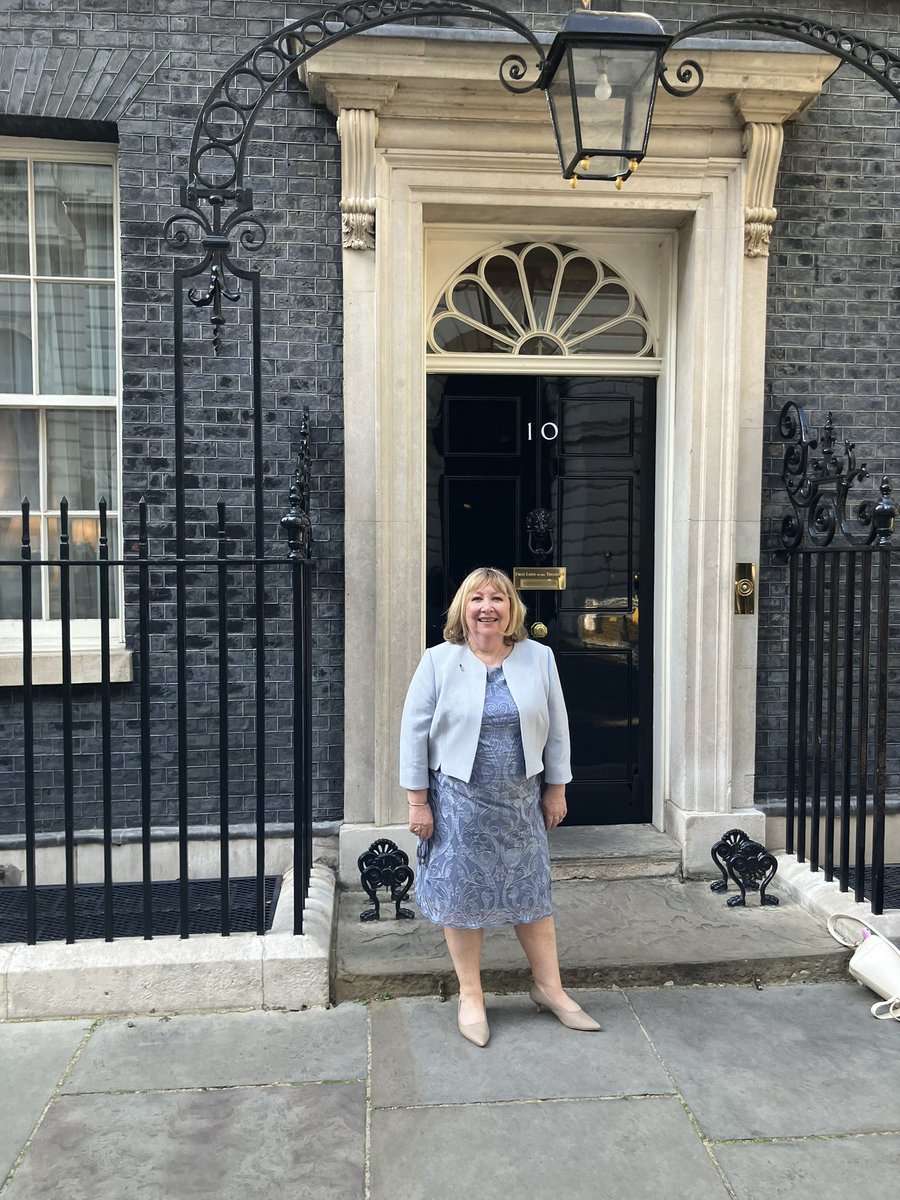 Dr IreneOldfather 🏴🇪🇺 (@ireneoldfather) on Twitter photo Good to see practical work being started to benefit businesses consumers young people. Pleased to chat with Chief Negotiator <a href="/NickTorfaen/">Nick Thomas-Symonds</a> and to catch up with DFM <a href="/_KateForbes/">Kate Forbes MSP</a> SSS <a href="/IanMurrayMP/">Ian Murray MP</a> as well as former colleague <a href="/tavishscott/">Tavish Scott</a> from <a href="/SalmonScotland/">Salmon Scotland</a> Today a new chapter 🙌🇪🇺 Good to see practical work being started to benefit businesses consumers young people. Pleased to chat with Chief Negotiator <a href="/NickTorfaen/">Nick Thomas-Symonds</a> and to catch up with DFM <a href="/_KateForbes/">Kate Forbes MSP</a> SSS <a href="/IanMurrayMP/">Ian Murray MP</a> as well as former colleague <a href="/tavishscott/">Tavish Scott</a> from <a href="/SalmonScotland/">Salmon Scotland</a> Today a new chapter 🙌🇪🇺