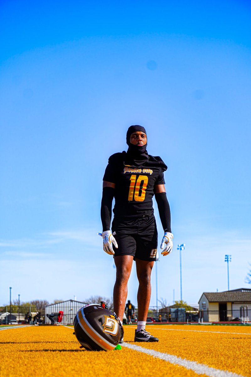 Jojack🦅 (@josiahjacksonnn) on Twitter photo First spring at <a href="/GCCC_FOOTBALL/">Broncbuster Football</a> done. Forever grateful🙏🏾, Onto the fall! #7monthrun First spring at <a href="/GCCC_FOOTBALL/">Broncbuster Football</a> done. Forever grateful🙏🏾, Onto the fall! #7monthrun