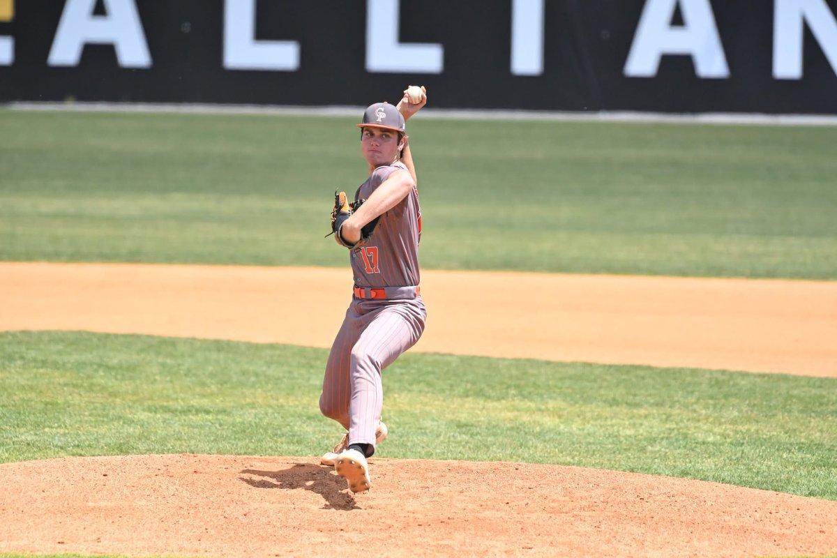 JohnAPowell17's tweet image. AISA Class AA State Champions!
What a season!
-Area Champs
-29-6 record
Personal highlights and stats:
-.393 batting average with 1 home run, 27 singles and 5 doubles
-.938 ERA with 68% overall strike percentage
-All-tournament team