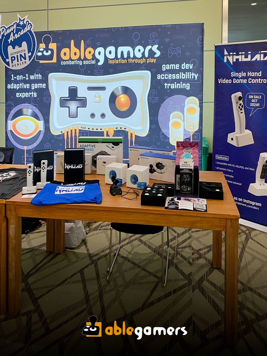 AbleGamersBR's tweet photo. Na semana passada, a AbleGamers esteve na PAX East em Boston! Nosso estande contou com parceiros incríveis, setups adaptados e até um duelo com Matthew Zeeman usando controles acessíveis. Seguimos firmes na missão de tornar os games para todos.
#SoEveryoneCanGame #PAXEast https://t.co/pRIVlEzSMd