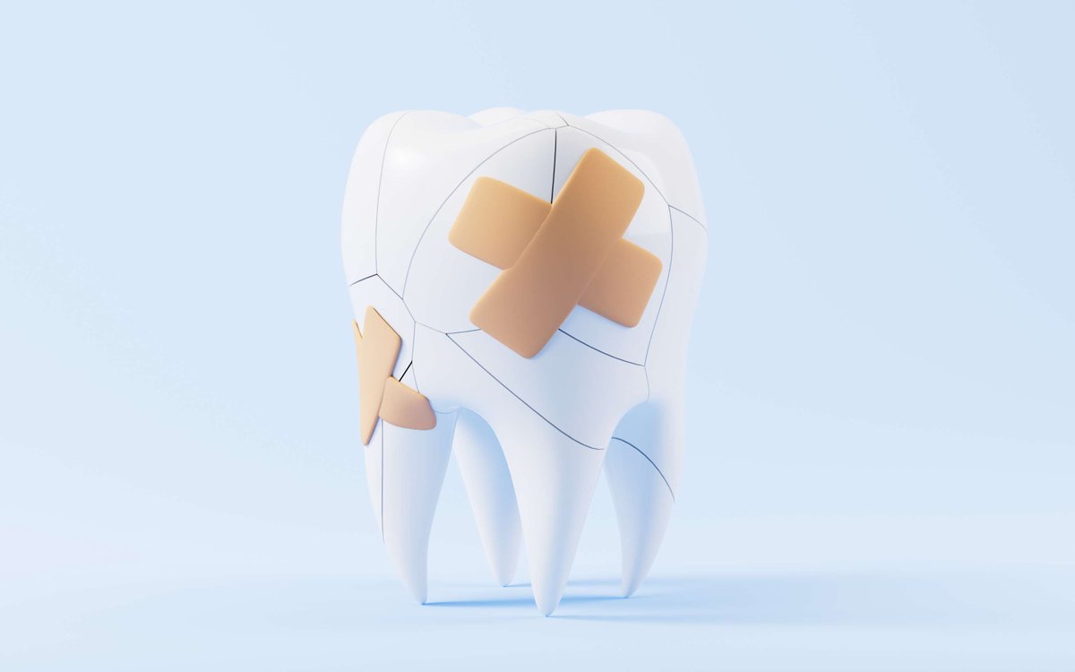 xavierazar's tweet image. A sudden crunch followed by sensitivity could mean a cracked tooth. Avoid further damage by calling us promptly — early treatment preserves both aesthetics and function. #CrackedTooth #PrecisionDentistry