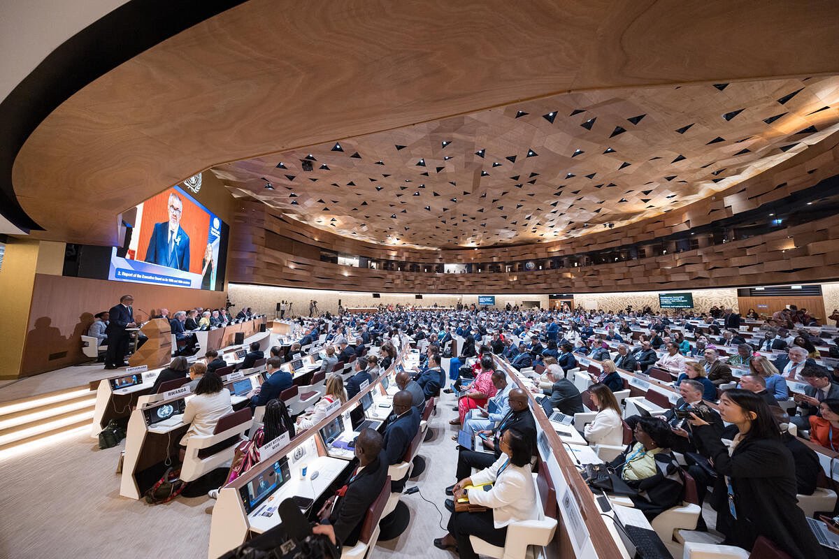 𝗥𝗲𝗰𝗹𝗮𝗶𝗺𝗶𝗻𝗴 𝗛𝗲𝗮𝗹𝘁𝗵: Whole. Relational. Planetary.
As #WHA78 opens, let’s return to 1946 WHO Constitution’s holistic view:
“Health is a state of complete physical, mental and social well-being—not merely the absence of disease or infirmity.”
#OneWorldForHealth