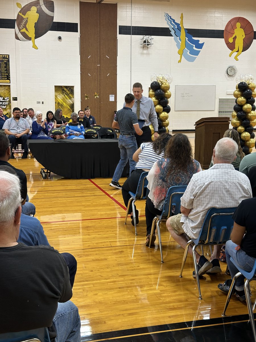 DPISD_BJH's tweet photo. It’s awards day at BJH – huge congratulations to our students! Your dedication and hard work truly paid off this year.  Please see our Facebook page for additional photos. https://t.co/66FgJRoga9