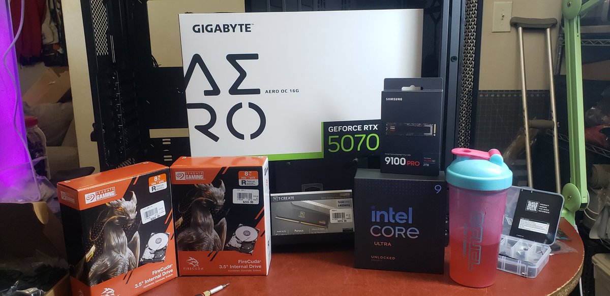 This is going to be an epic day but I still need my <a href="/GFuelEnergy/">G FUEL®</a> this <a href="/CORSAIR/">CORSAIR</a> #9000D is 15kg alone and we are stacking this build !