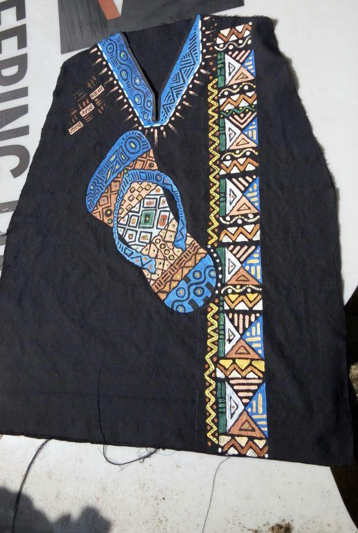 HIERWEER FASHION BRAND 
every piece a unique art presentation