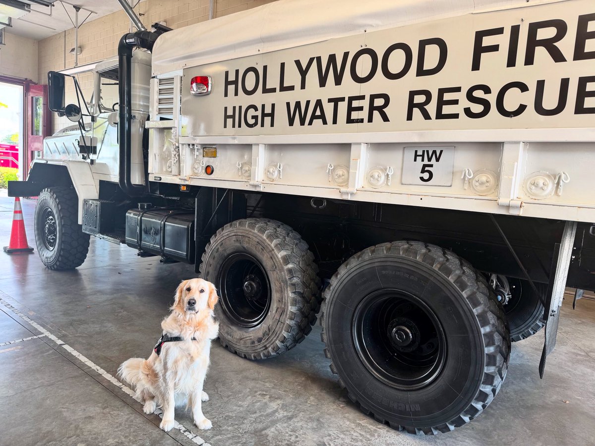 That is an impressive vehicle. #therapydog #firstresponderspack #bsofr #browardcounty #southflorida #rainyseason