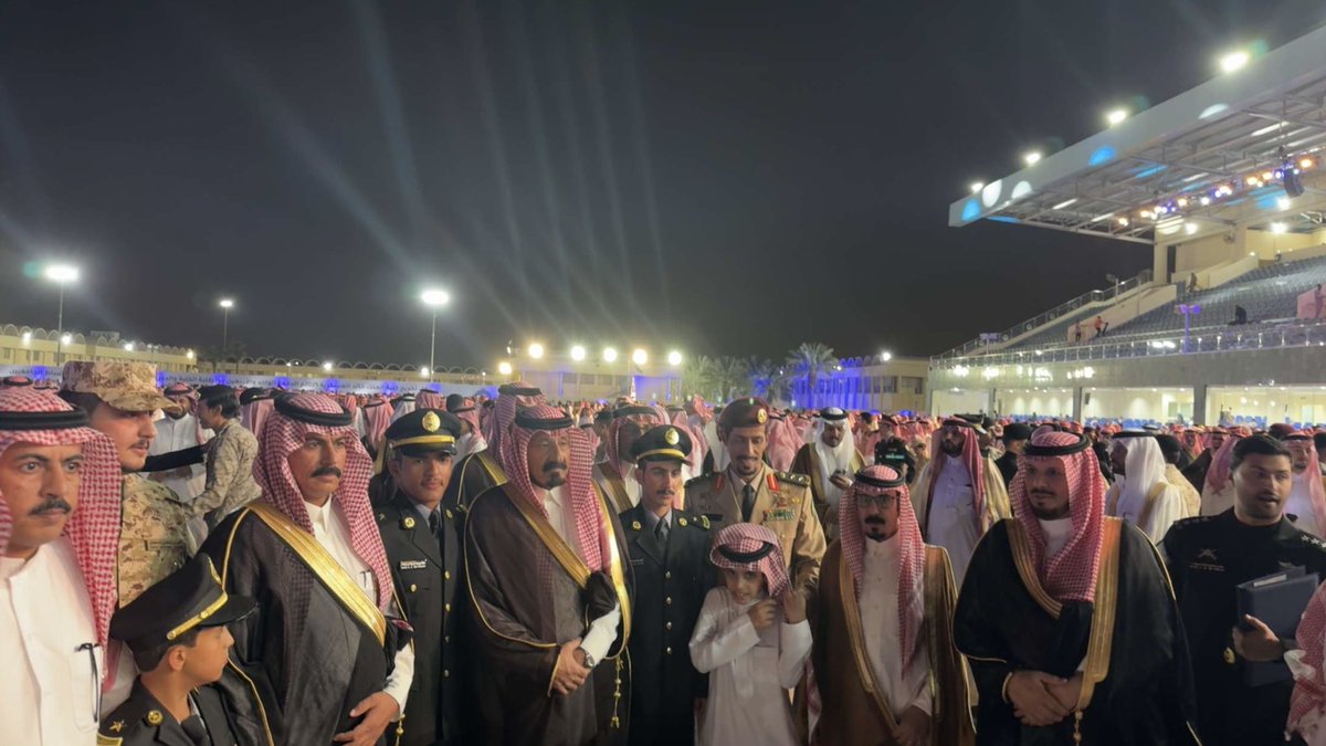 zz_8e's tweet photo. ابارك لـ أبنا الطواله  التخرج #كلية_الملك_خالد_العسكرية 
حضور الشيخ ضاري بن محمد ابن طواله 
الملازم سعود بن زيد بن زياد ابن طواله   
الملازم فارس بن نمر بن فارس ابن طواله  
الملازم عدهان بن نواف بن هزاع ابن طواله 
وفقهم الله وجعلهم ذخرا للوطن والمليك💚💚
#ابن_طواله #شمر #الاسلم https://t.co/SNFXnCMfdq