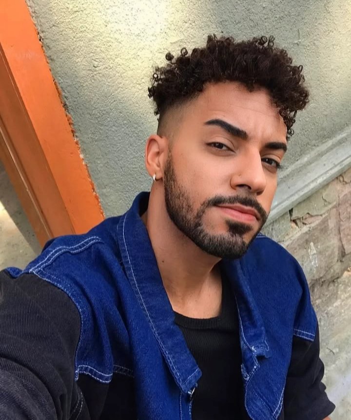✨
