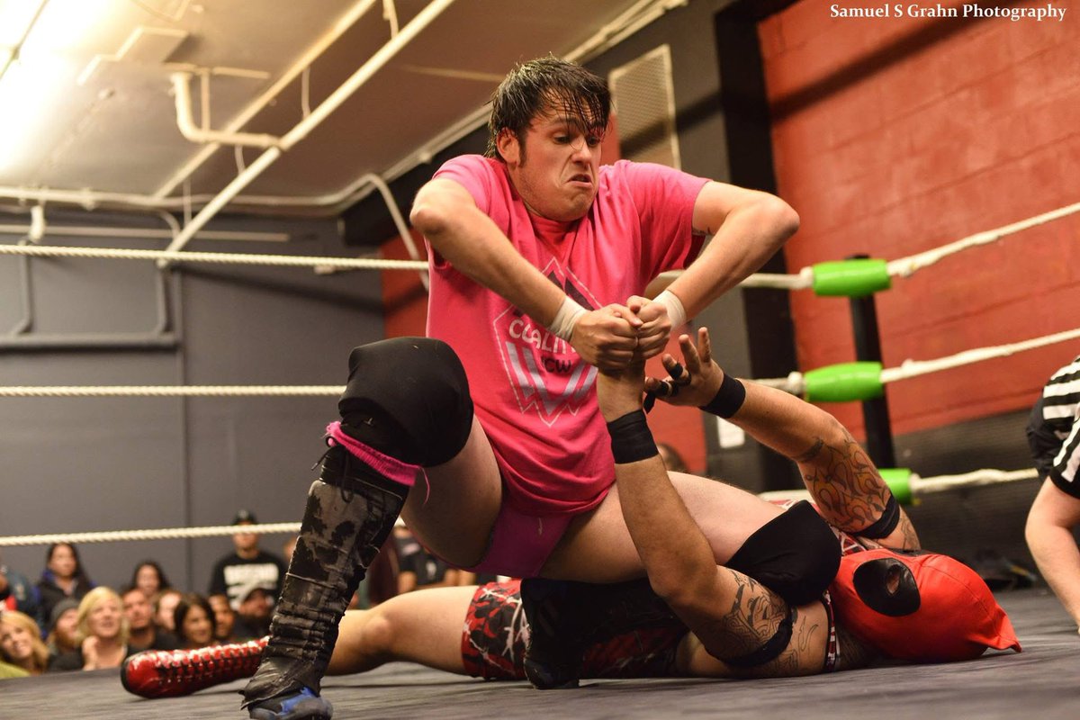 Daniel Makabe tweet media