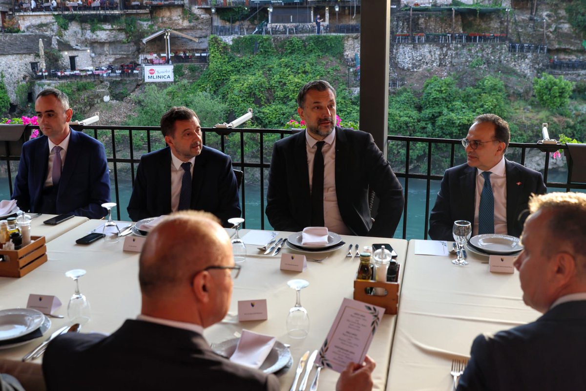 mfa_bih's tweet photo. Grateful to the City of Mostar and the Mostar City Council for their warm hospitality and generous welcome at tonight’s welcome dinner, held on the eve of #MOSTAR2025.
#MVPBiH #DialogueForTheFuture #Mostar #BiH https://t.co/ADRu2Hn3Zz