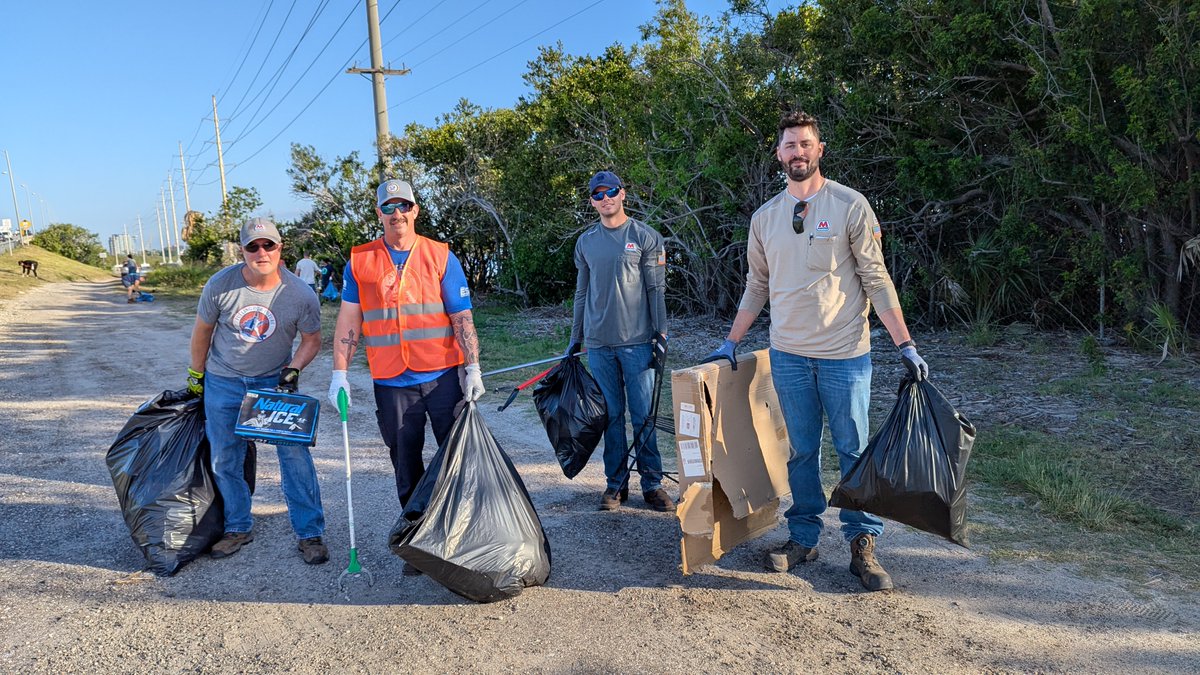 MarathonPetroCo's tweet photo. In Pictures: Celebrating Earth Day at MPC! 🌎 Full story here: 🔗 https://t.co/TExldCUwGf https://t.co/Rkje99EjLM
