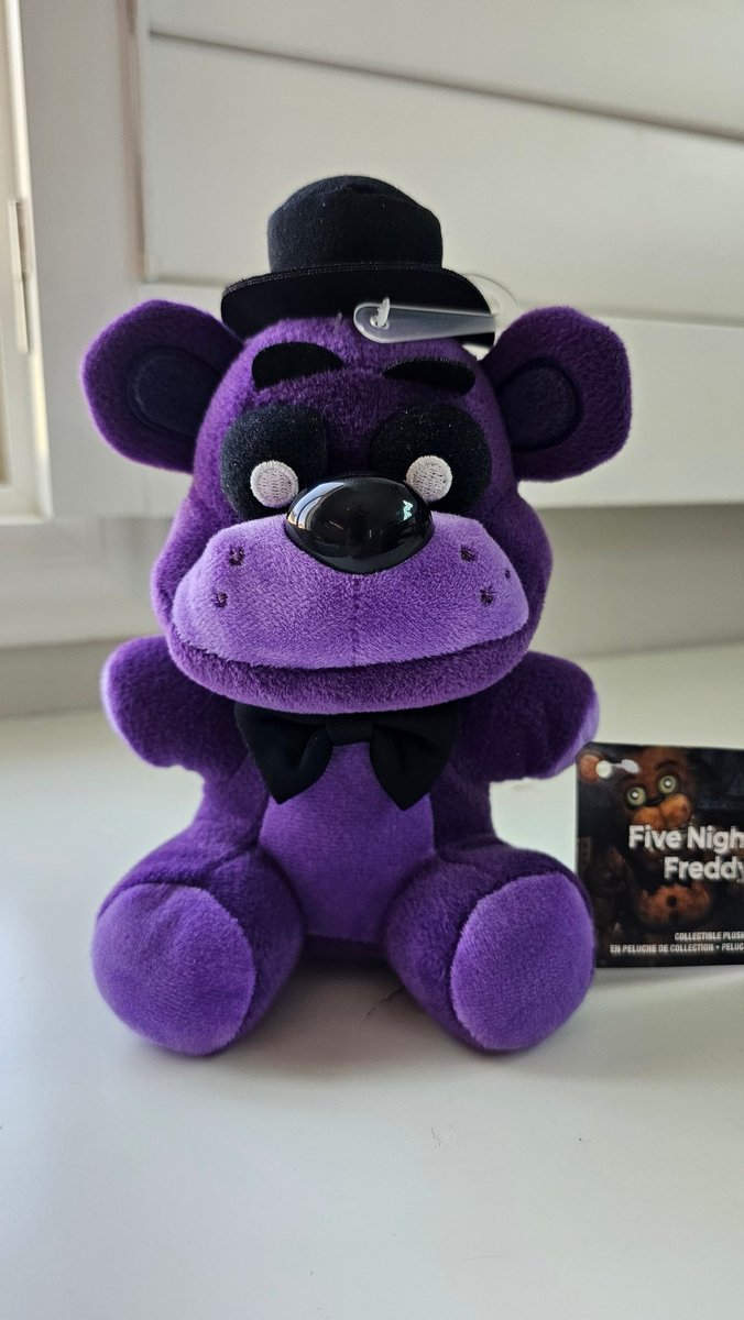 PuggosP's tweet image. SHADOW FREDDY PLUSH GIVE-AWAY!!!
I'm giving away the brand new shadow freddy plush, to enter the giveaway:
1. Like this tweet
2. Follow me
3. Re-tweet
Bonus: Comment "I love shadow freddy!" for a bonus entry!
GOODLUCK! MORE SHADOW FREDDY GIVE-AWAYS ON MY DISCORD AND INSTA!