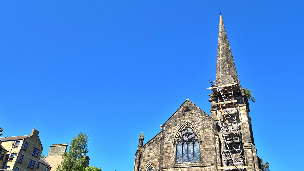frasergj's tweet photo. Clear blue skies around #Stirling #Cambus & #Clackmannan on Saturday (17/5) https://t.co/LuW5SVV3wO