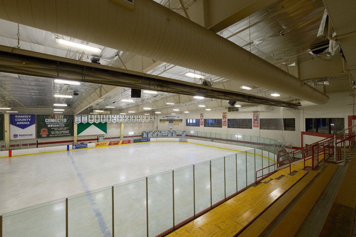 Some of our favorite views at the Super Rink. What's your favorite? 🏒🥅