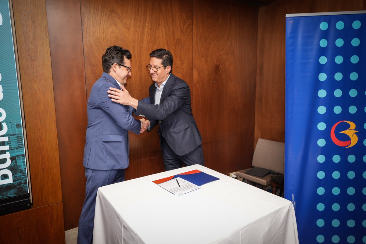Banco de Bogotá (@bancodebogota) on Twitter photo Ya es oficial nuestra alianza con <a href="/Cotelcolombia/">Asociación Hotelera y Turística de Colombia</a> para impulsar el turismo sostenible en Colombia 🌱. Juntos, apoyamos al sector hotelero con soluciones financieras verdes que promueven el desarrollo responsable y competitivo del país. Conoce más aquí 👉 bit.ly/4k3od5v Ya es oficial nuestra alianza con <a href="/Cotelcolombia/">Asociación Hotelera y Turística de Colombia</a> para impulsar el turismo sostenible en Colombia 🌱. Juntos, apoyamos al sector hotelero con soluciones financieras verdes que promueven el desarrollo responsable y competitivo del país. Conoce más aquí 👉 bit.ly/4k3od5v