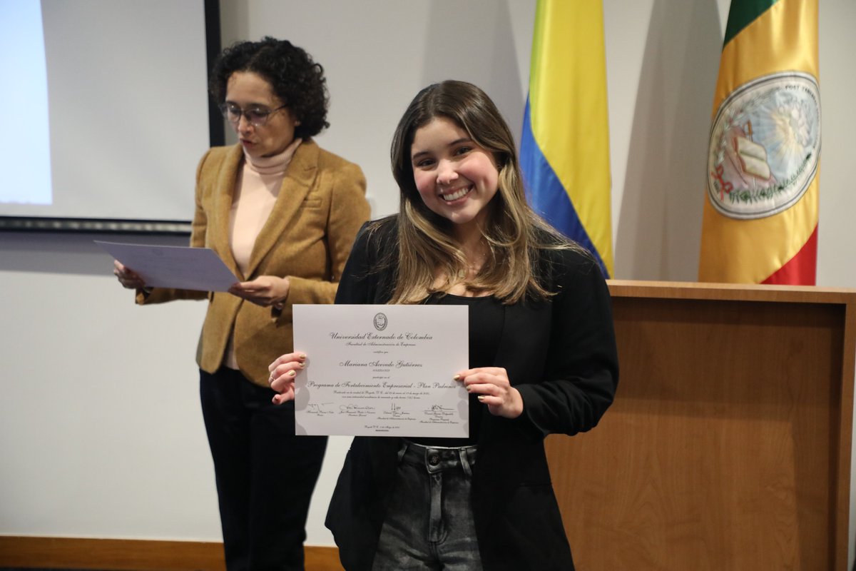 FAE UEXTERNADO (@faeexternado) on Twitter photo Estudiantes de <a href="/FAEexternado/">FAE UEXTERNADO</a> vivieron un semestre como consultores junior, acompañando a empresas como Precisos SAS, Tesoros del Mar y La Galería Arepas. Una experiencia que unió teoría y práctica, fortaleciendo procesos reales en marketing, marca y desarrollo empresarial.🌍🙌 Estudiantes de <a href="/FAEexternado/">FAE UEXTERNADO</a> vivieron un semestre como consultores junior, acompañando a empresas como Precisos SAS, Tesoros del Mar y La Galería Arepas. Una experiencia que unió teoría y práctica, fortaleciendo procesos reales en marketing, marca y desarrollo empresarial.🌍🙌