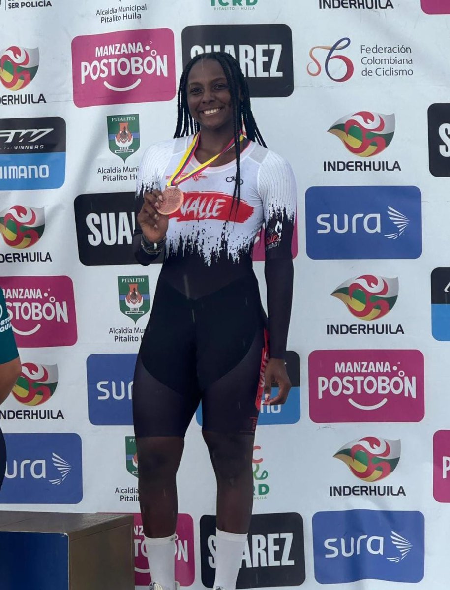 ProStrongValle's tweet photo. #NacionalPista2025
#CumpliendoSueños 

Laura Montaño de nuestro Club Strong Cycling consigue la Medalla de Bronce para el Valle en Pitalito.

Prueba 500 mts Mujeres Prejuvenil

🥇Sara Loaiza, Antioquia, 39.771
🥈Juanita Pérez, Bogotá, 40.149
🥉Laura Sofía Montaño, Valle, 40.353 https://t.co/qYoQx4s78y