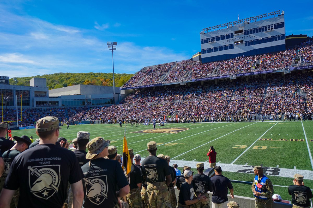 CFB Home (@cfbhome) on Twitter photo Stadium of the Night ๐
๐๏ธ: Michie Stadium
๐: West Point, New York
โ
: Capacity 38,000
Home of <a href="/ArmyWP_Football/">Army Football</a> Stadium of the Night ๐
๐๏ธ: Michie Stadium
๐: West Point, New York
โ
: Capacity 38,000
Home of <a href="/ArmyWP_Football/">Army Football</a>