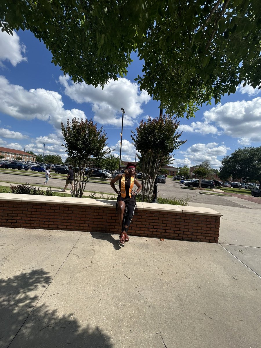 Roge'Ne' Hillard tweet media