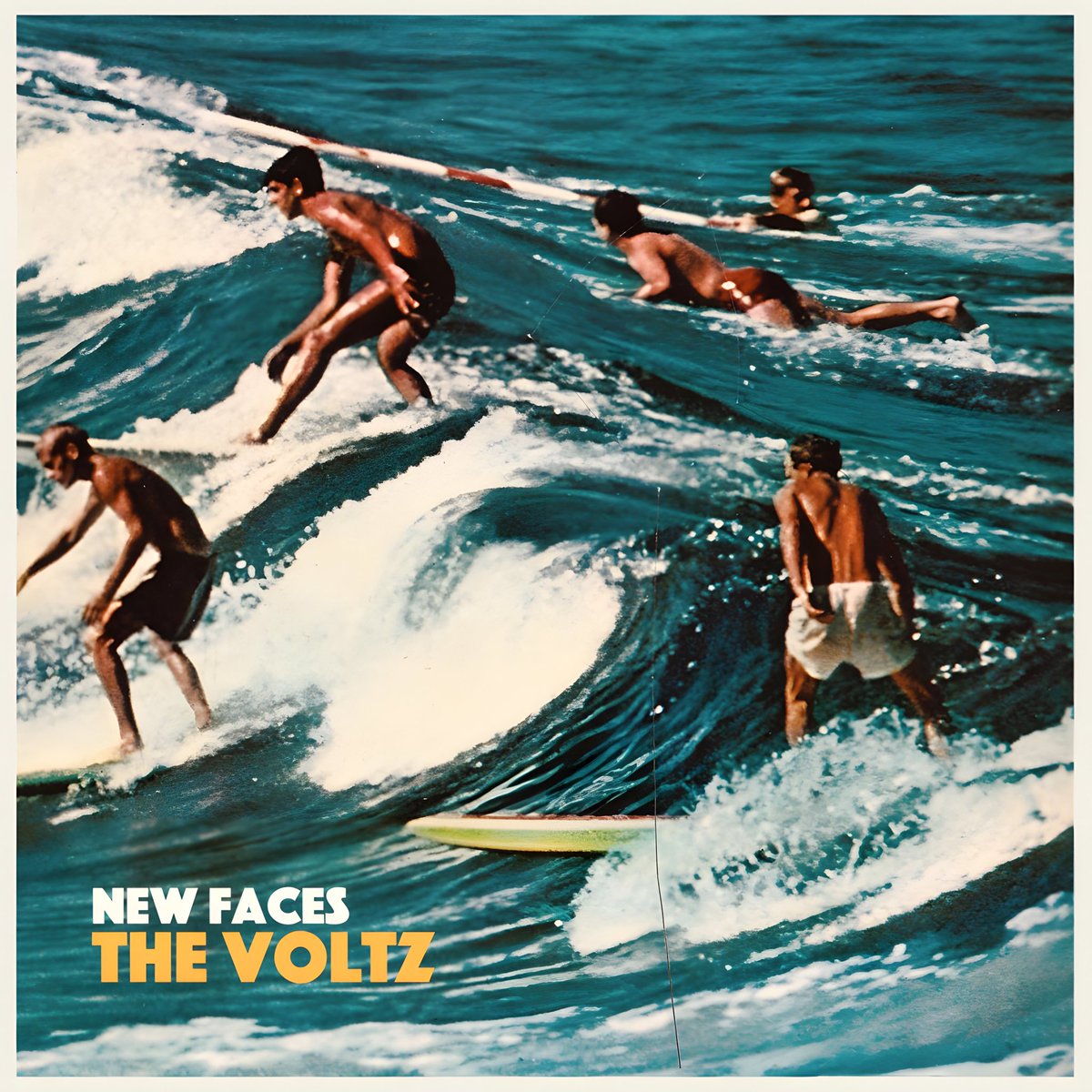 PopMusicInSociety 💙 (@pop_society) on Twitter photo Now and next on💥THE ALL-NEW SWEET SPOT💥 - two from the glittery end of the #powerpop spectrum .. courtesy of SilverGlam and <a href="/thevoltzband/">The Voltz⚡️</a>
Listen >>> strangerradio.com Now and next on💥THE ALL-NEW SWEET SPOT💥 - two from the glittery end of the #powerpop spectrum .. courtesy of SilverGlam and <a href="/thevoltzband/">The Voltz⚡️</a>
Listen >>> strangerradio.com