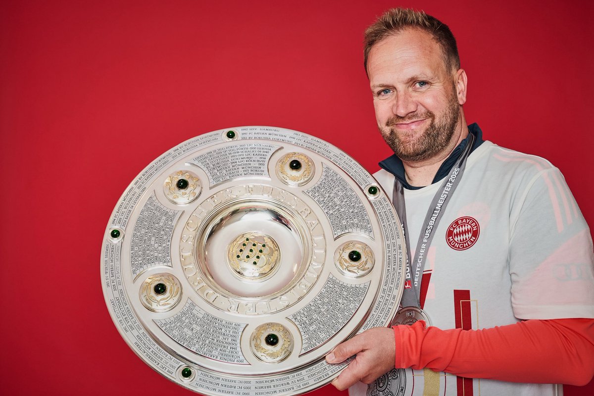 Aaron Danks tweet media