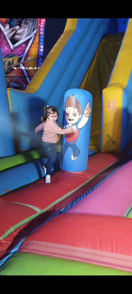 El juzgado de Mislata vuelve a ampliar el período de instrucción con una nueva prórroga (la sexta) en el caso del hinchable. Alargar esta agonía es inhumano, pero sería más inhumano dejarnos sin la opción de obtener las respuestas que no ha dado el <a href="/AjMislata/">AjuntamentDeMislata</a>. No nos cansamos de