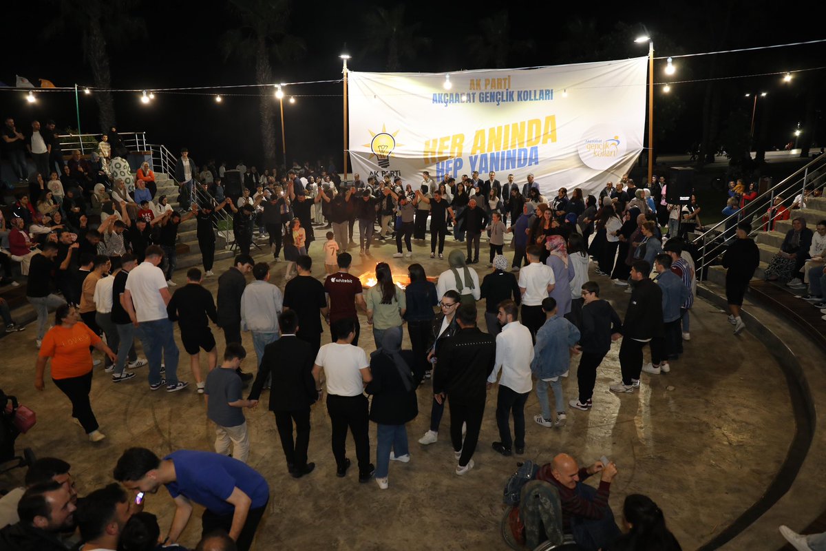 “Şimdilik en iyisi bu, çünkü biz daha iyisini henüz yapmadık.😎
Taklitler mi? Onlar sadece aslına değer katar.”😁