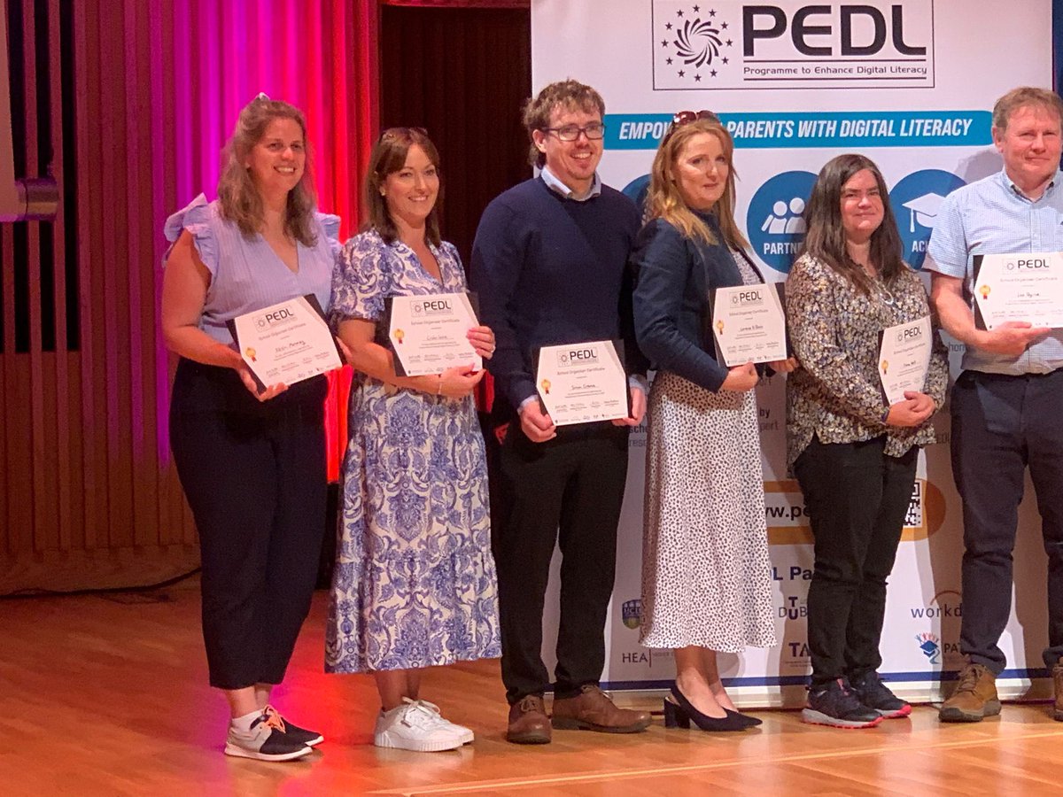 Congratulations to our parents/guardians who graduated today in TU Grangegorman following the completion of the PEDL course. It was  a fabulous celebration. A huge thank you to our parent facilitators Julie Ann and Elaine and to everyone who completed the course. Well done 👏