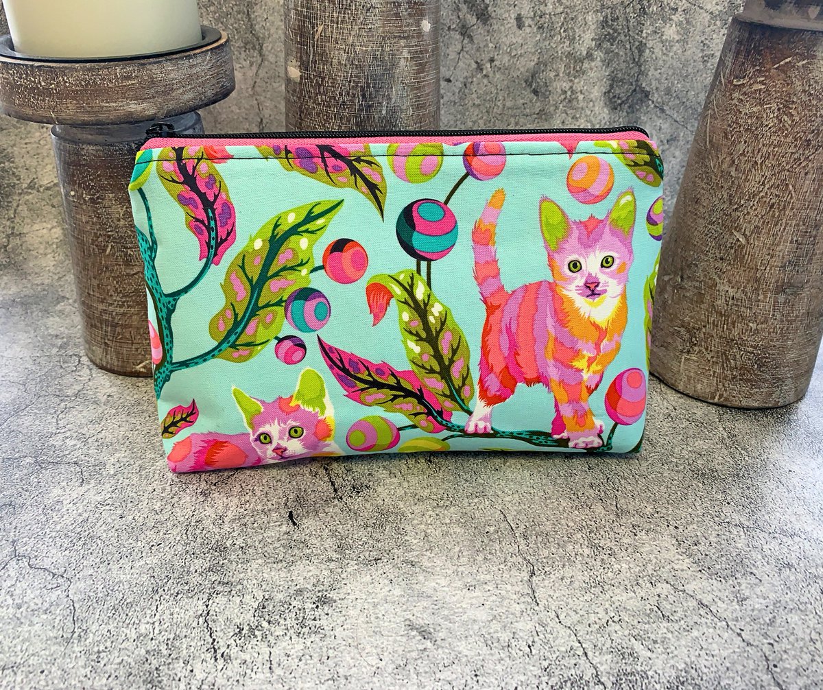 GNStrumberger's tweet image. I spent hours searching for rare and vintage items to use in my designs--and sell components that are overstocks. Discontinued Tula Pink fabrics tend to make it into my stash!