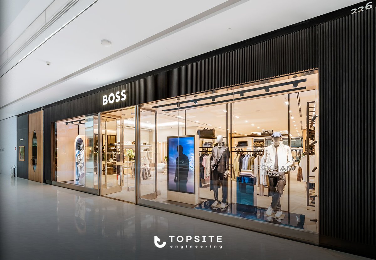 topsiteeng's tweet image. 🔹 Arquitetura e nacionalização: @kube
📸 Fotos: @mmorenofoto

#topsite #retailprojects #luxuryretail #obrasdeprecisao #engenhariacomproposito #flagshipstore #hugoboss #shoppingjkiguatemi
