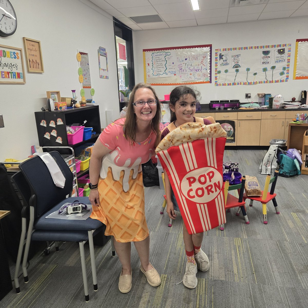 It was dress like your favorite food day for our 5th graders choice dress up week <a href="/MendezKids1st/">Mendez Elementary</a> ! What a fun way to celebrate our Strikers as they move on to middle school!
