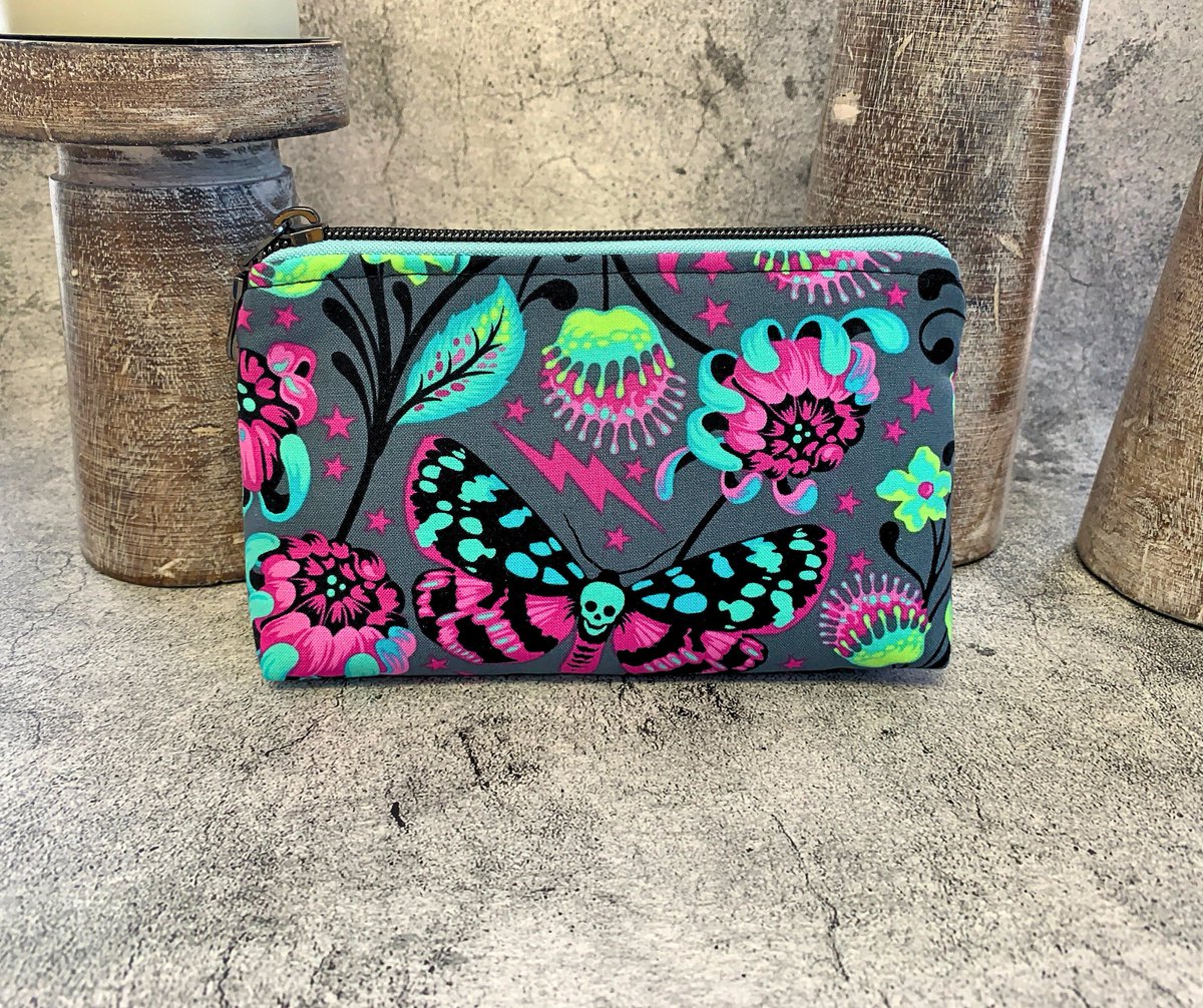 GNStrumberger's tweet image. I spent hours searching for rare and vintage items to use in my designs--and sell components that are overstocks. Discontinued Tula Pink fabrics tend to make it into my stash!