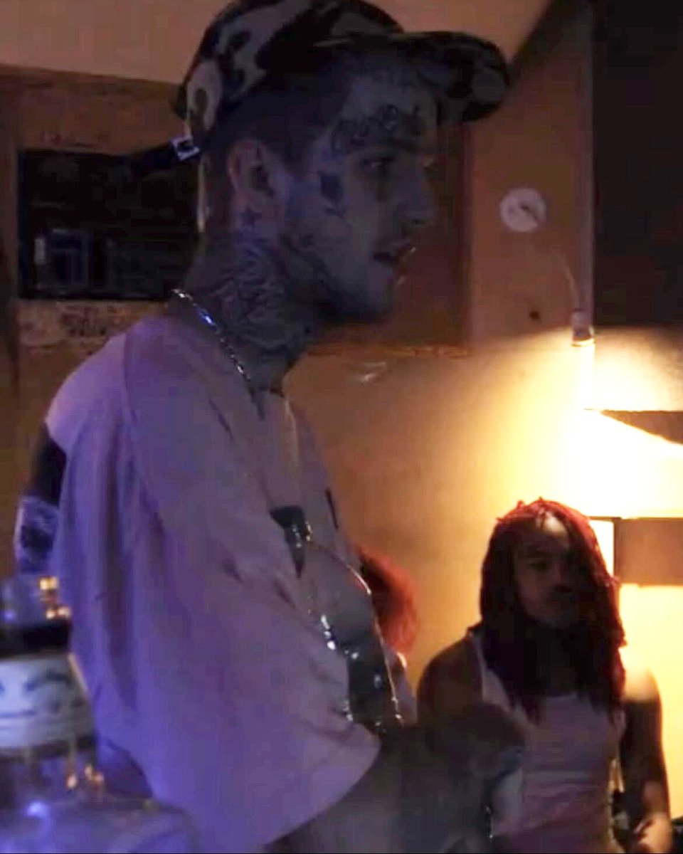 Never before seen pic of me and lil peep in studio