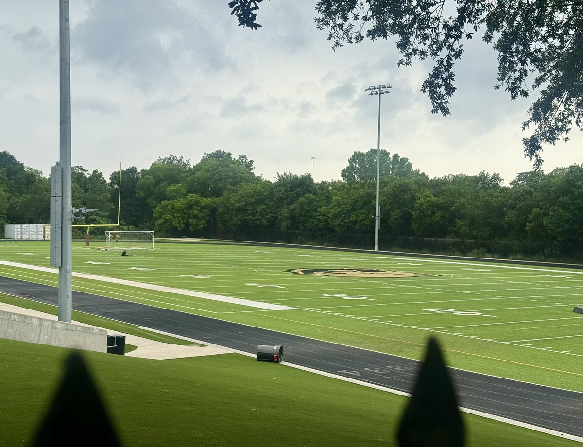 Coach Jb (@coachjb06) on Twitter photo Met Coach Todd at a clinic few years ago. They say Iron Sharpens Iron so I had to stop by the MECCA. Thanks <a href="/SOCFootball1/">Coach Todd</a>, <a href="/coach_traylor/">Coach Traylor</a> and the rest of the SOC staff for your time. Met Coach Todd at a clinic few years ago. They say Iron Sharpens Iron so I had to stop by the MECCA. Thanks <a href="/SOCFootball1/">Coach Todd</a>, <a href="/coach_traylor/">Coach Traylor</a> and the rest of the SOC staff for your time.