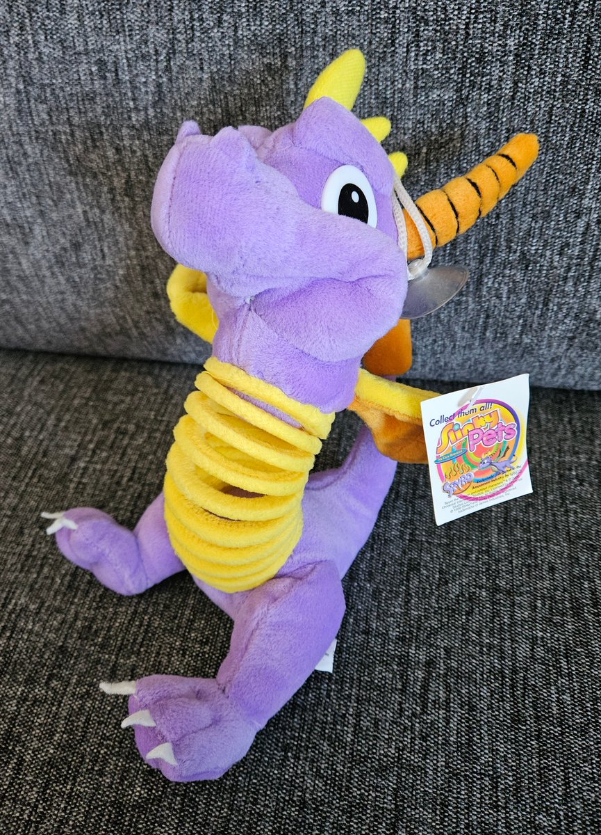 Ghostiees's tweet photo. Here’s a strange (and cursed lol) collectible I got: A slinky Spyro plush by Nanco, released in 2000! To my surprise, he was less than $15 in this condition with all tags and hang string still attached. Previous owner probably thought it was a random toy!
#Spyro #SpyroCollection https://t.co/1wz0NSDmCX