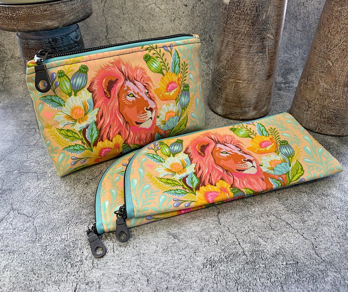 GNStrumberger's tweet image. I spent hours searching for rare and vintage items to use in my designs--and sell components that are overstocks. Discontinued Tula Pink fabrics tend to make it into my stash!