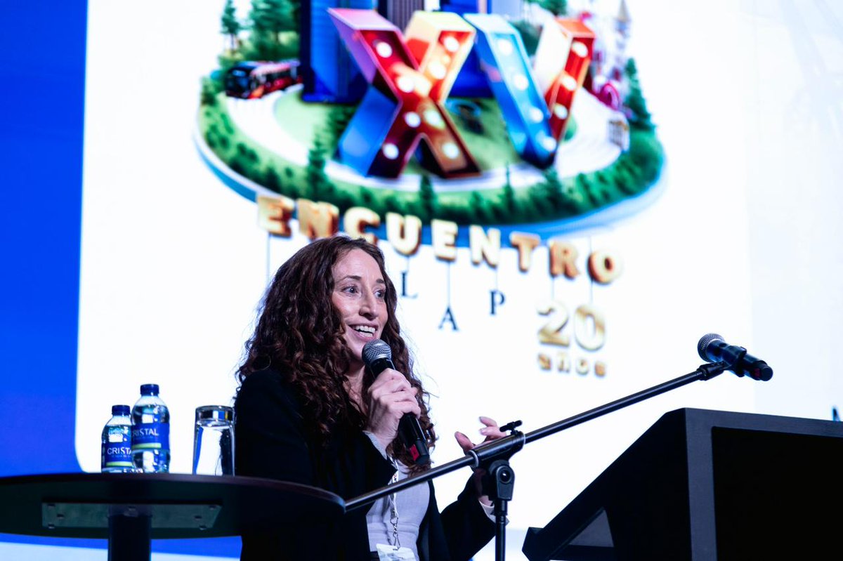 AcolapColombia's tweet photo. 🌟 En el #EncuentroACOLAP y la #LAAE2025 nos recordaron que el entretenimiento transforma vidas. 🌍 Con líderes de 🇲🇽🇨🇦🇺🇸🇨🇴 y el apoyo de @FonturCol y @MincomercioCo, vivimos charlas que dejaron huella.
🎙️ ¡El futuro del turismo y los parques se construye juntos!
#acolap https://t.co/42kAxGYAhn