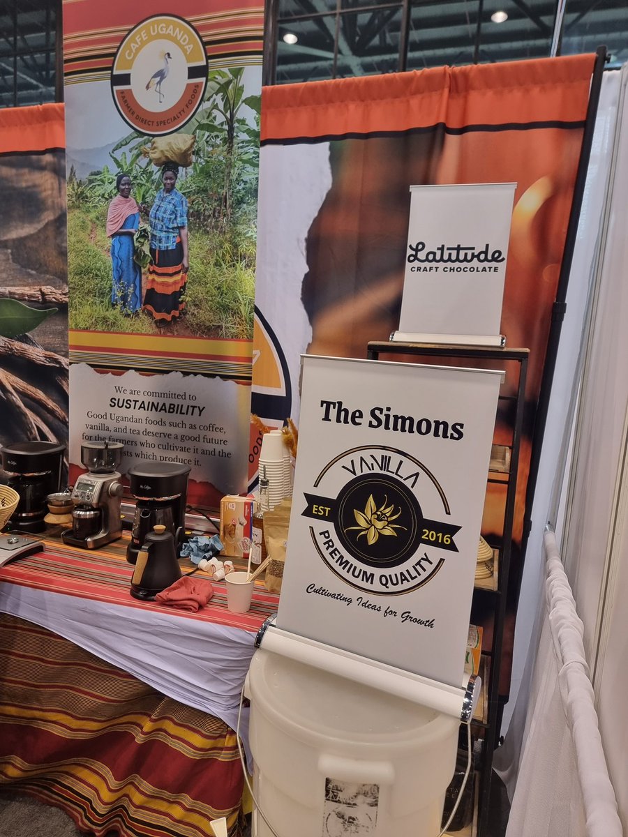 UgaEmbaWashDC's tweet image. Embassy with Ugandan export companies exhibited Ugandan speciality beverage products including coffee, tea and vanilla @NatRestShow Creating a platform for new vendor relationships, understanding U.S market conditions and export requirements.
@MIAAF_Uganda
@mofpedU
@UgandaMFA