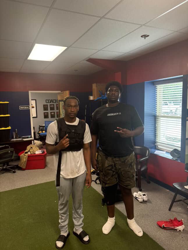 Sabion “SK” Sessions (@sabionsessionss) on Twitter photo Good workout today with Coastal Carolina safety <a href="/_DanteThomas/">Dante Strap Thomas</a>
<a href="/Coachtimbeck/">Tim Beck</a> <a href="/CoachDWarehime/">Derek Warehime</a> <a href="/CCUCoachDrew/">Drew Hollingshead</a> <a href="/Coach_J_Johnson/">Jeremiah Johnson</a> <a href="/CoachCox_DB/">C.J. Cox</a> <a href="/KrissProctor/">Kriss Proctor</a> <a href="/CoastalFootball/">Coastal Football</a>
<a href="/CoachTroyTaylor/">Troy Taylor 🏈🙏</a> <a href="/himiam68/">Quincy Townsend</a> <a href="/BigSkippin_75/">Coach Jordan Harris</a> Good workout today with Coastal Carolina safety <a href="/_DanteThomas/">Dante Strap Thomas</a>
<a href="/Coachtimbeck/">Tim Beck</a> <a href="/CoachDWarehime/">Derek Warehime</a> <a href="/CCUCoachDrew/">Drew Hollingshead</a> <a href="/Coach_J_Johnson/">Jeremiah Johnson</a> <a href="/CoachCox_DB/">C.J. Cox</a> <a href="/KrissProctor/">Kriss Proctor</a> <a href="/CoastalFootball/">Coastal Football</a>
<a href="/CoachTroyTaylor/">Troy Taylor 🏈🙏</a> <a href="/himiam68/">Quincy Townsend</a> <a href="/BigSkippin_75/">Coach Jordan Harris</a>