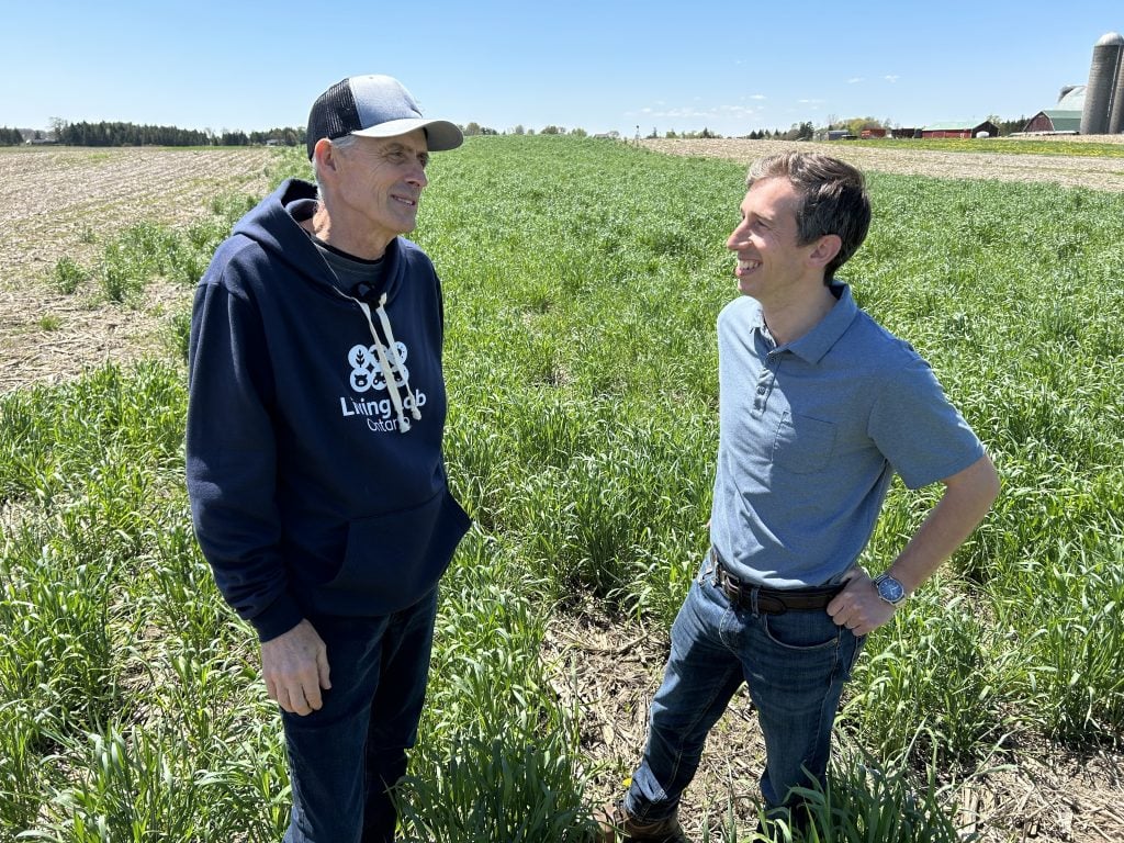 RealAgriculture (@realagriculture) on Twitter photo In this Soybean School, Jake Munroe & Leslie Miles walk us through a late-season drone seeding demo—flying on cereal rye into 30" #soybeans: ow.ly/YM0K50VU2NE
#cdnag #covercrops <a href="/Maizex/">Maizex Seeds</a> @LallemandPC_Can In this Soybean School, Jake Munroe & Leslie Miles walk us through a late-season drone seeding demo—flying on cereal rye into 30" #soybeans: ow.ly/YM0K50VU2NE
#cdnag #covercrops <a href="/Maizex/">Maizex Seeds</a> @LallemandPC_Can