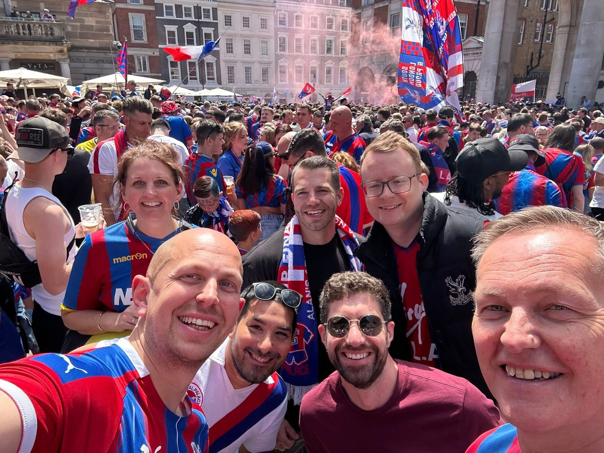 TimChaseFit's tweet photo. FA CUP FINAL 🏆 

What a day 🦅 

@CPFC #palace #crystalpalace #palacefans #facup #cupfinal https://t.co/xucpK167pd