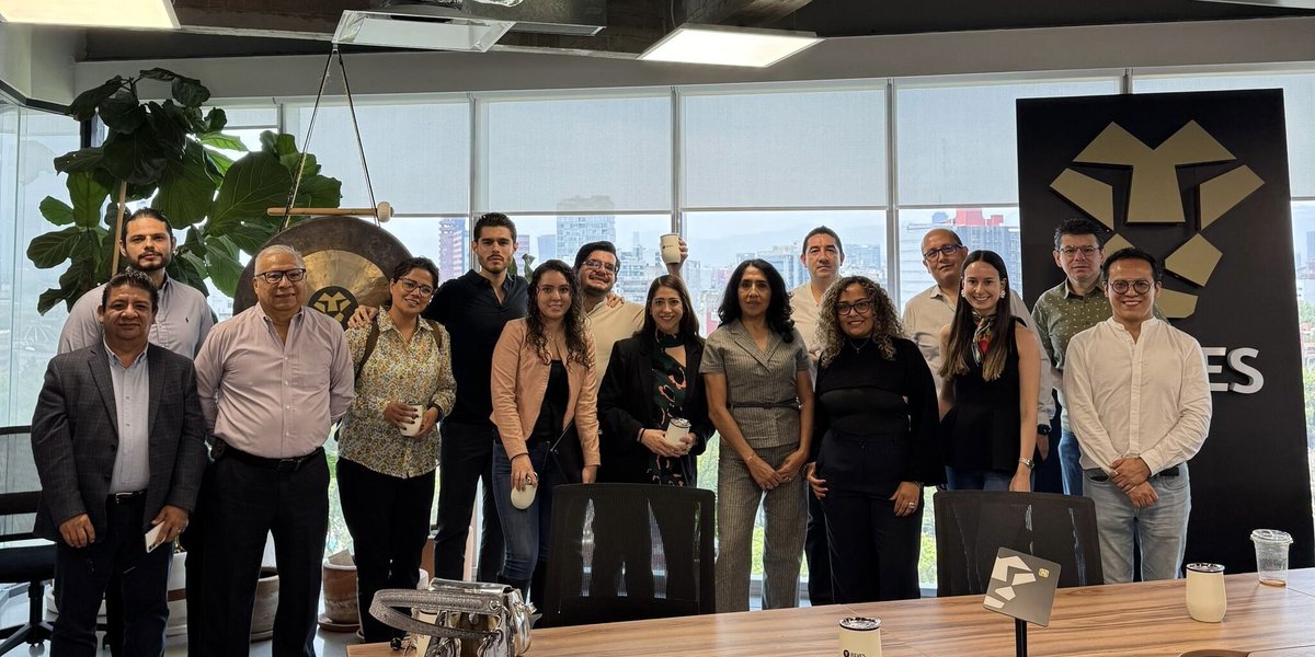 Desayuno de campeones ☕️🥐 (y de brokers brillantes).

El jueves pasado recibimos a un grupo increíble en nuestras oficinas: café, ideas y estrategias para seguir creciendo juntos con Jeeves 🦁

¿Tienes clientes interesados? Mira cómo puedes ganar 👉 tryjeeves.com/brokers/mx