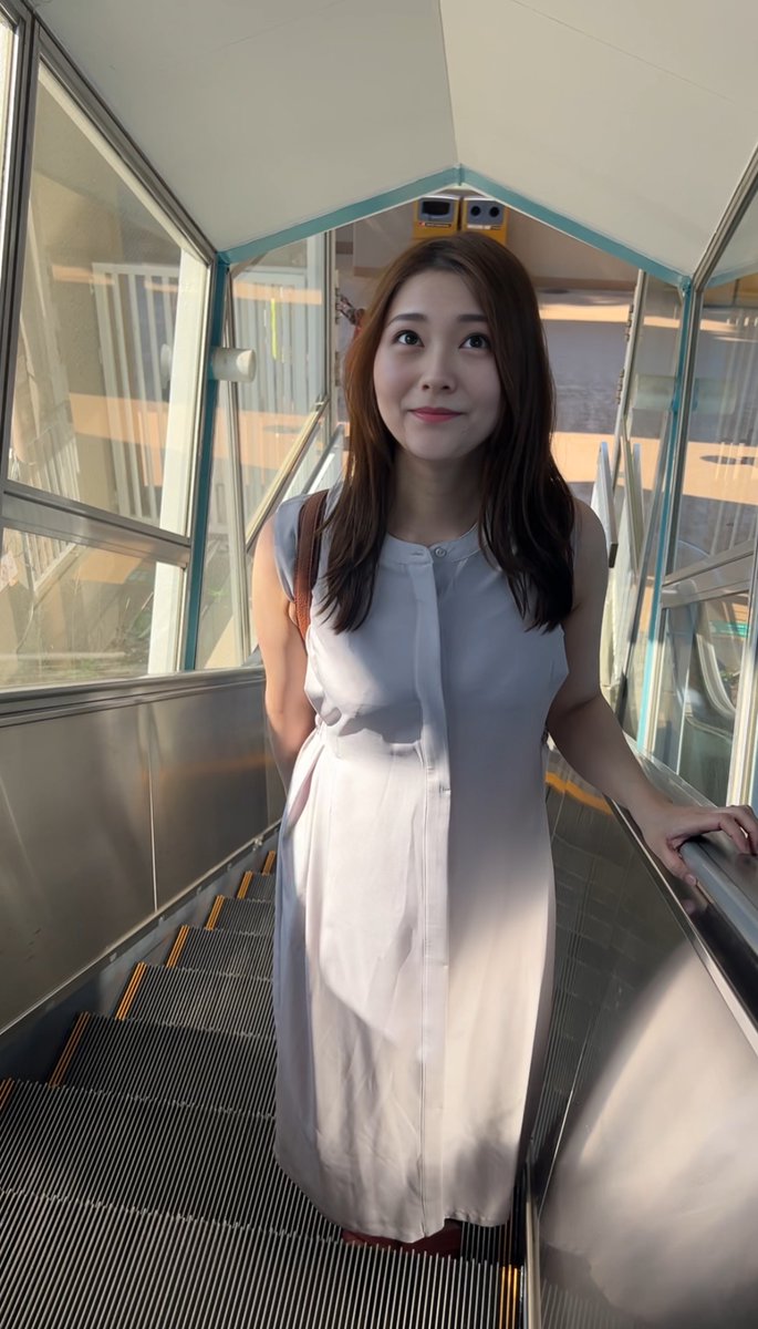 明美41歳。Akemi 41 age. (@akm_sbt) on Twitter photo 早く水族館に行きたくてワクワクしてる様子😳😳 早く水族館に行きたくてワクワクしてる様子😳😳