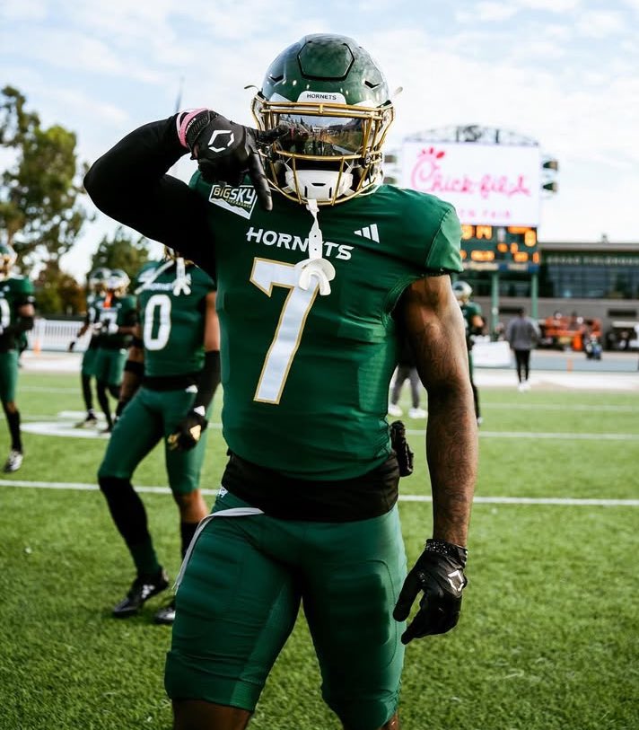 Kia jones jr (@kiajonesjr4_) on Twitter photo Blessed to receive my 4th offer from Sacramento state University <a href="/DWalls2ND/">Darrin Walls</a>
<a href="/coachzwill/">Zach Williams</a> <a href="/LEVELUTIONsport/">(L)ΞVΞLUTION</a>
<a href="/TheUCReport/">Billy Tucker</a> <a href="/CoulterRecruits/">Chris Coulter</a>
<a href="/ryanobleness/">Ryan O'Bleness</a> <a href="/adamgorney/">Adam Gorney</a> <a href="/EdOBrienCFB/">EdOBrienCFB</a> <a href="/PRZVicCastillo/">VicCastilloPRZ</a> <a href="/the_yvy_program/">The You vs You Program</a> Blessed to receive my 4th offer from Sacramento state University <a href="/DWalls2ND/">Darrin Walls</a>
<a href="/coachzwill/">Zach Williams</a> <a href="/LEVELUTIONsport/">(L)ΞVΞLUTION</a>
<a href="/TheUCReport/">Billy Tucker</a> <a href="/CoulterRecruits/">Chris Coulter</a>
<a href="/ryanobleness/">Ryan O'Bleness</a> <a href="/adamgorney/">Adam Gorney</a> <a href="/EdOBrienCFB/">EdOBrienCFB</a> <a href="/PRZVicCastillo/">VicCastilloPRZ</a> <a href="/the_yvy_program/">The You vs You Program</a>